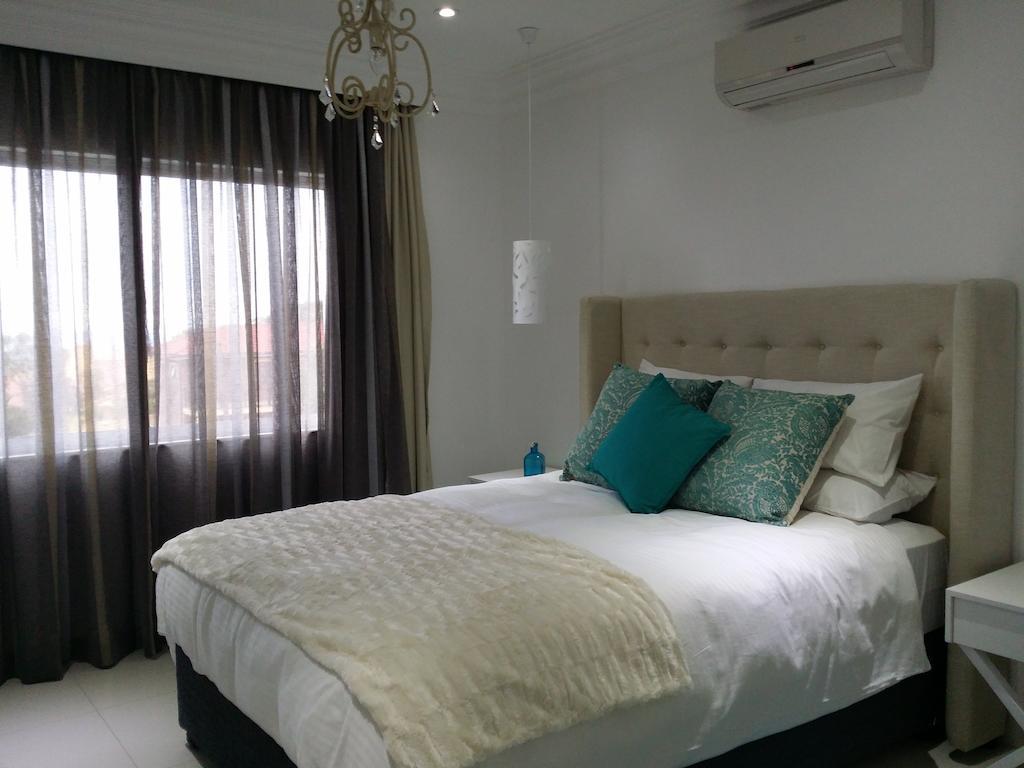 34 On Milkwood Bed & Breakfast Durban Ruang foto